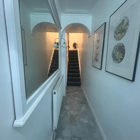 Precise Homes Ltd Wolverhampton Ngoại thất bức ảnh