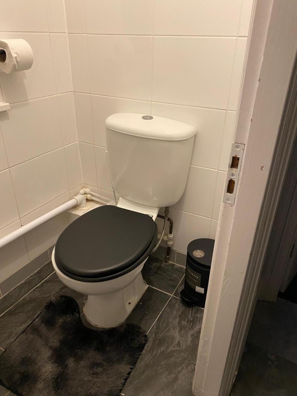 Precise Homes Ltd Wolverhampton Ngoại thất bức ảnh